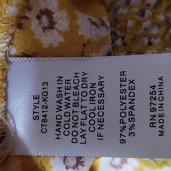 One Love Clothing Yellow Floral V- Neck Smocked Waist Wrap Crop Top - Size M - Picture 7 of 8